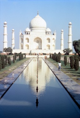 <p>perfect proportions, symmetrical, bulbous shape, takes on color of light, hand carved marble</p>