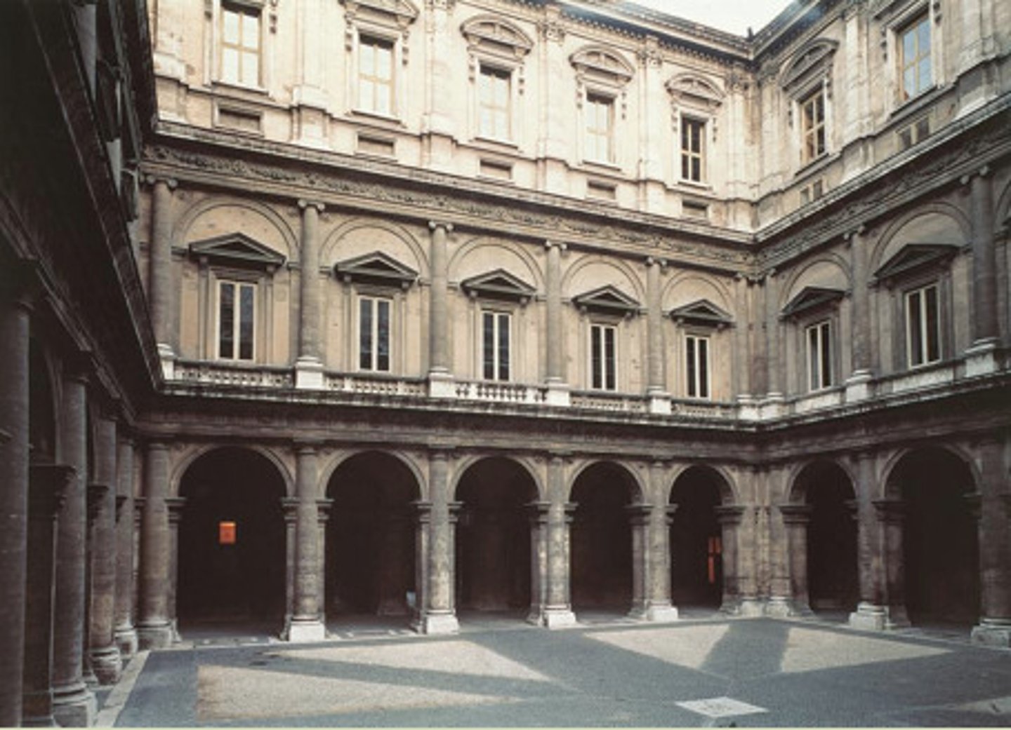 <p>1559; Barozzi da Vignola</p>