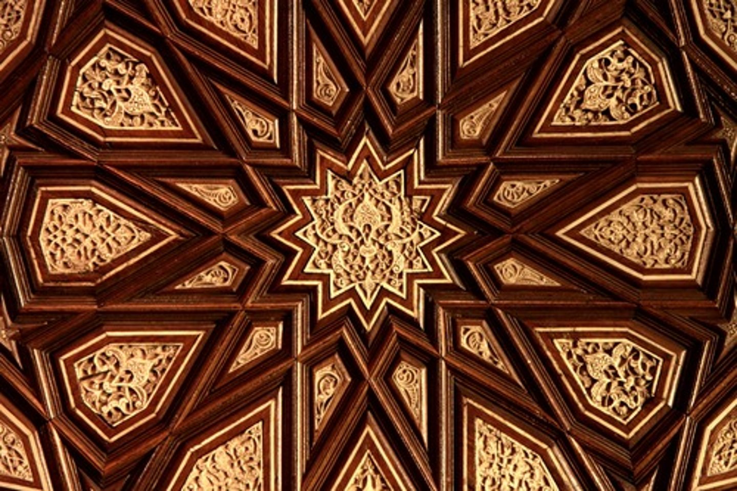 <p>Parte pequeña que forma parte de otra mayor; la especificación</p><p>(detail)</p>
