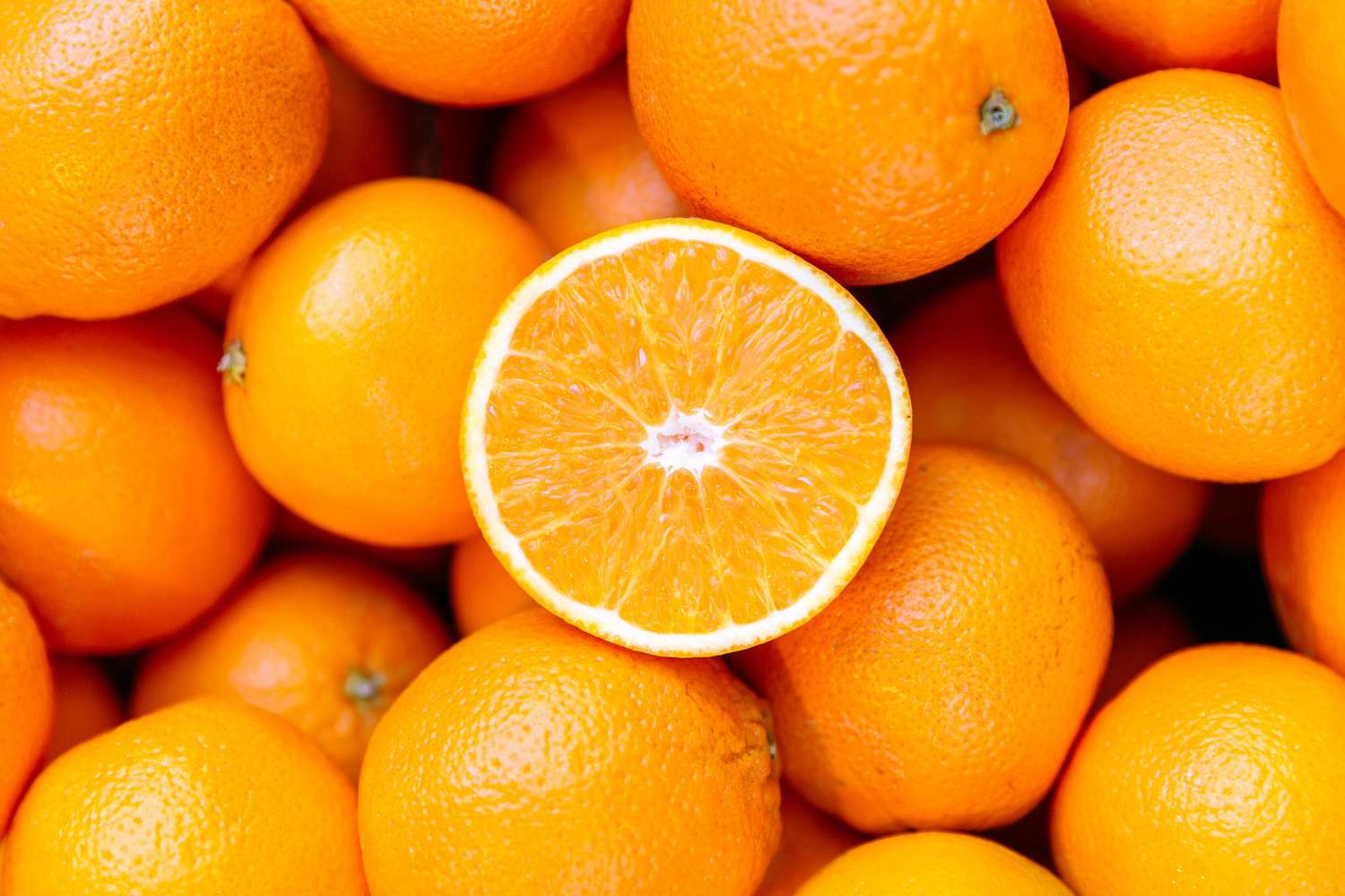 <p>Orange</p>