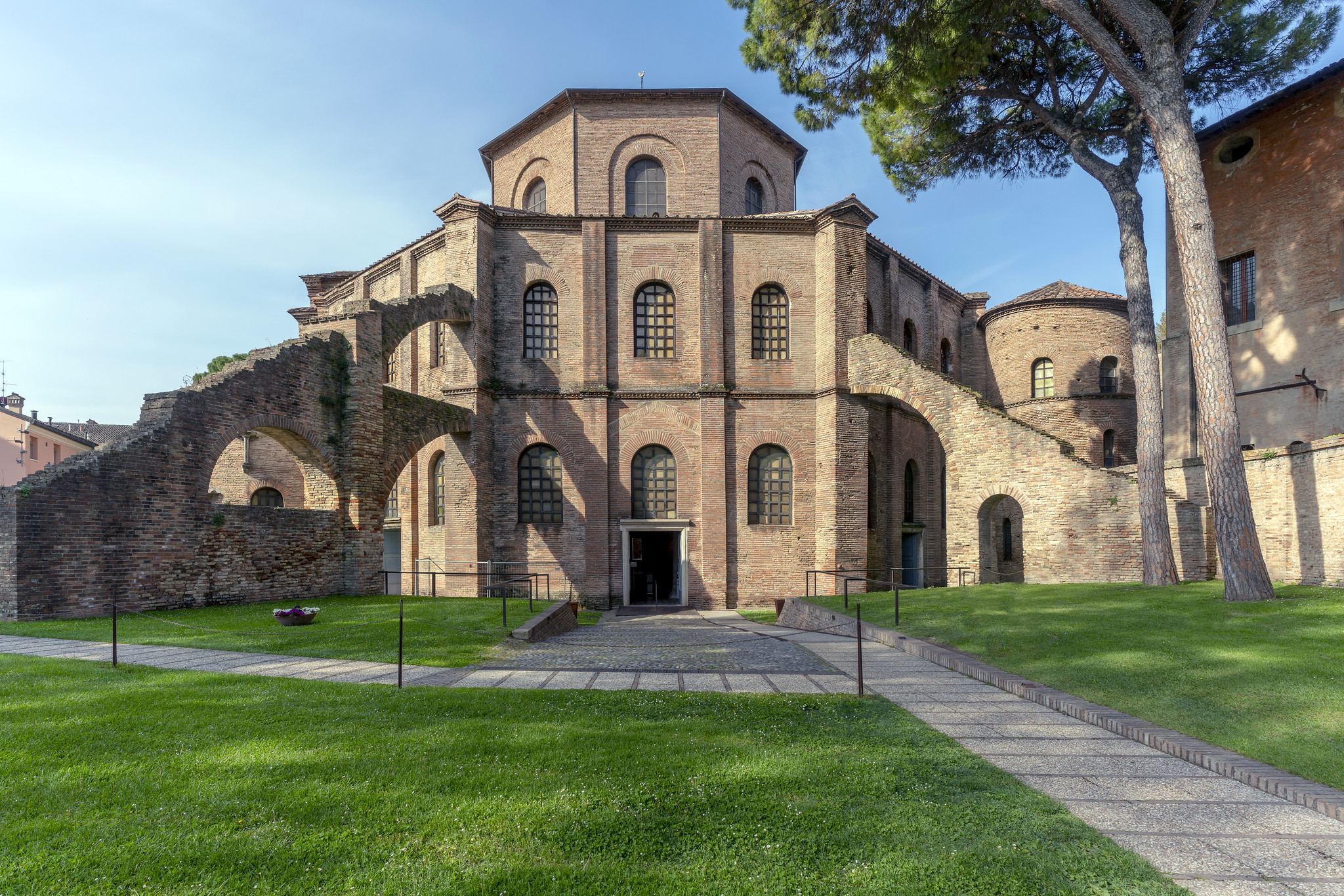 <p>San Vitale</p><ul><li><p>Ravenna, Italy.</p></li><li><p>Early Byzantine Europe.</p></li><li><p>c. 526-547 C.E.</p></li><li><p>Brick, marble, and stone veneer; mosaic</p></li></ul><p>Beautiful images of the interior spaces of San Vitale, thes images capture the effect of the interior of the church.</p>