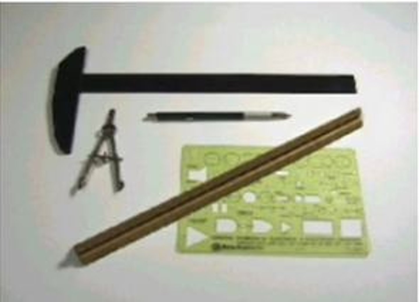 <p>A hole that has been enlarged with a taper, designed to allow a screw to seat flush.</p>