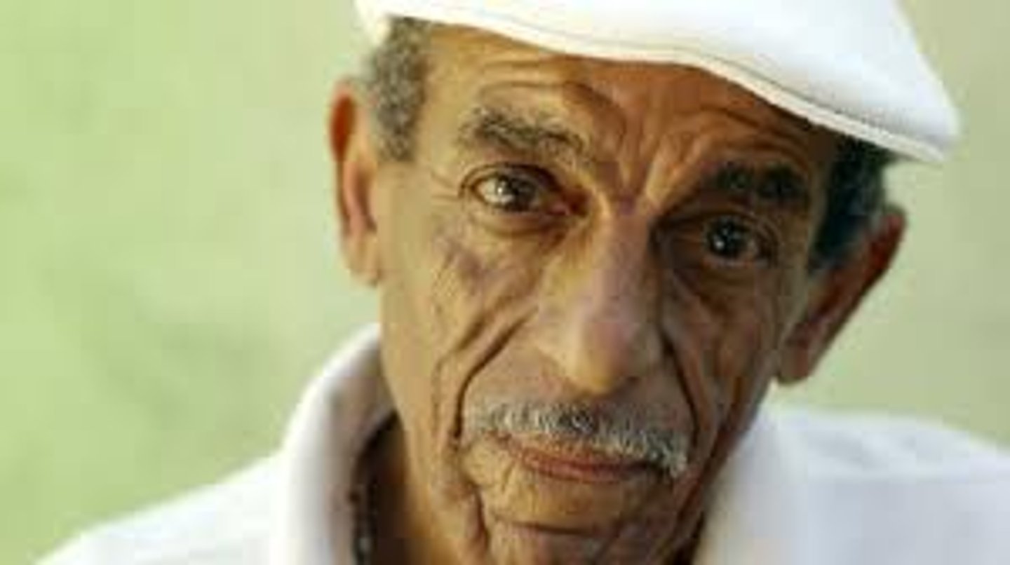 <p>grandfather (grandmother)</p>