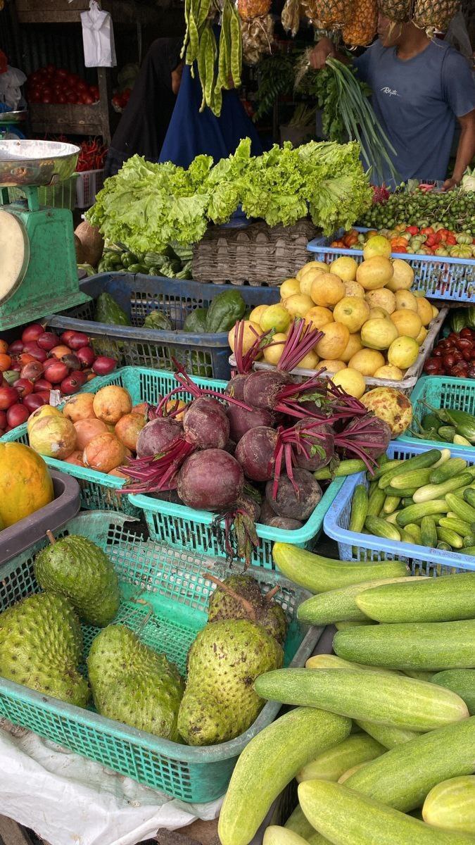 <p><em>Pasar Raya.</em></p>