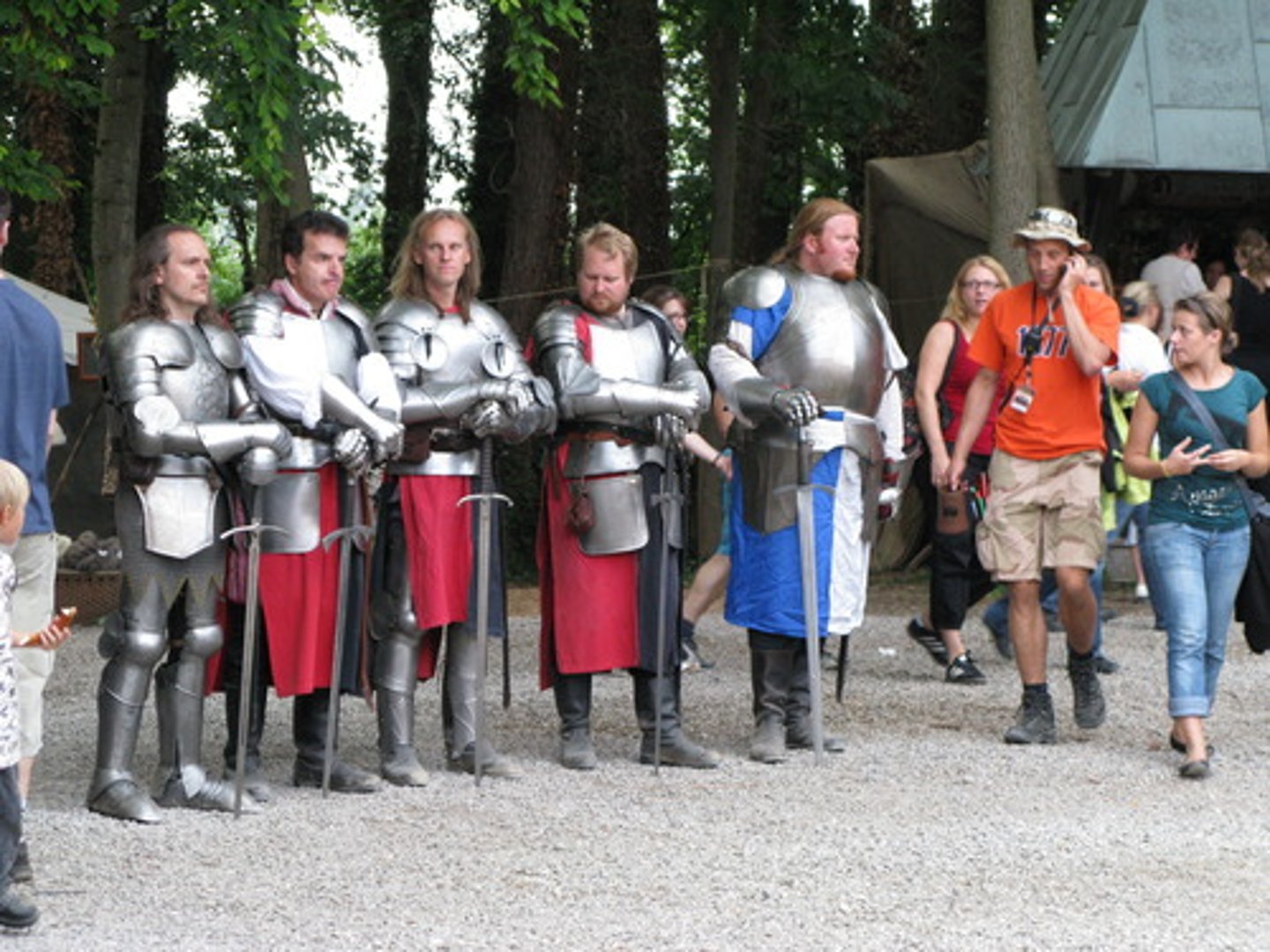 <p>(adj) marked by honor, courtesy, and courage; knightly</p><p>In today's busy world, where people are often heedless of others, a _________ act is admired by all.</p><p>Syn.: gallant, civil, valiant</p><p>Ant.: crude, uncouth, churlish, loutish</p>