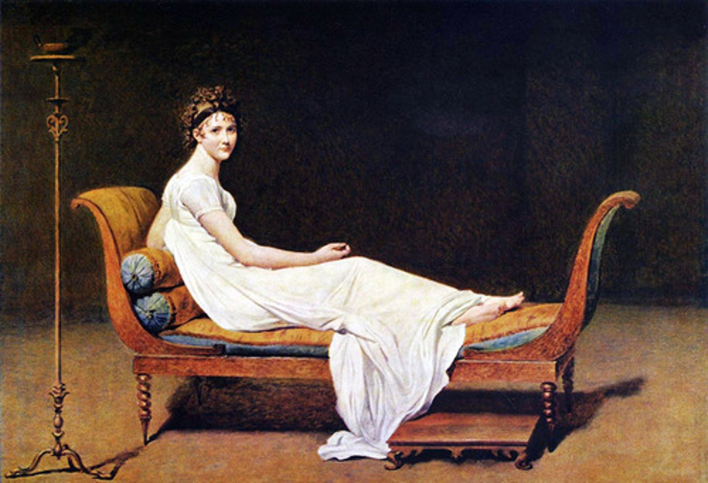 <p>French Empire</p><p>AKA "Lit bateau" based on the painting of MMe Recamier by Jaques Louis David; they incorporated the rolled over arms and turned tapered legs</p>
