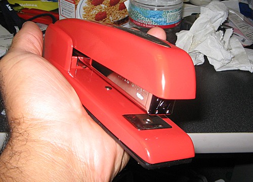 <p>stapler</p>