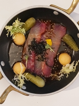 <p>Beetroot Salmon</p>