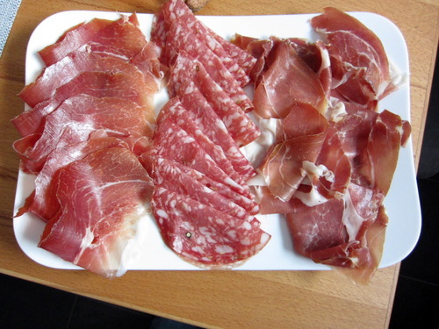 <p>cold cuts</p>