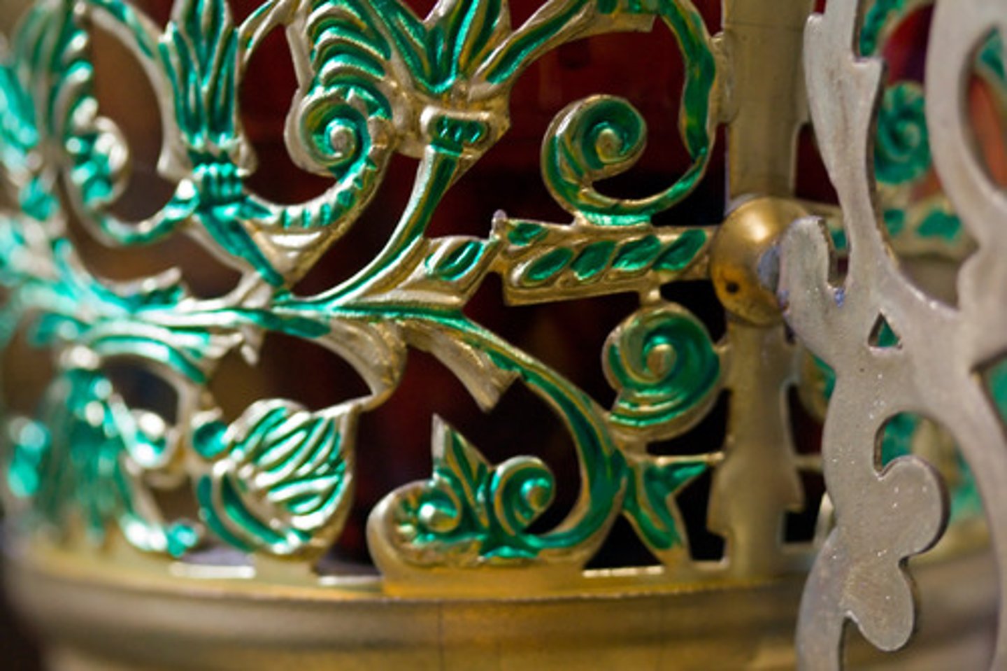 <p>ornamental openwork of delicate or intricate design</p>