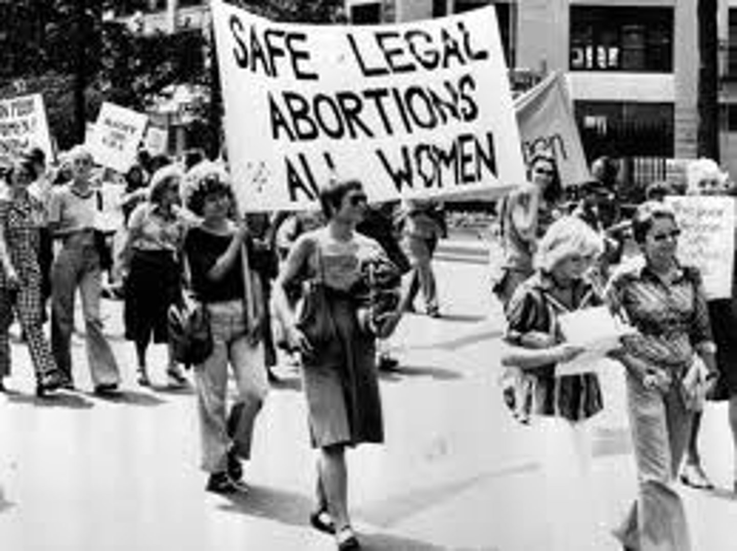 <p>The court legalized abortion by ruling that state laws could not restrict it during the first three months of pregnancy. Based on 4th Amendment rights of a person to be secure in their persons.</p>