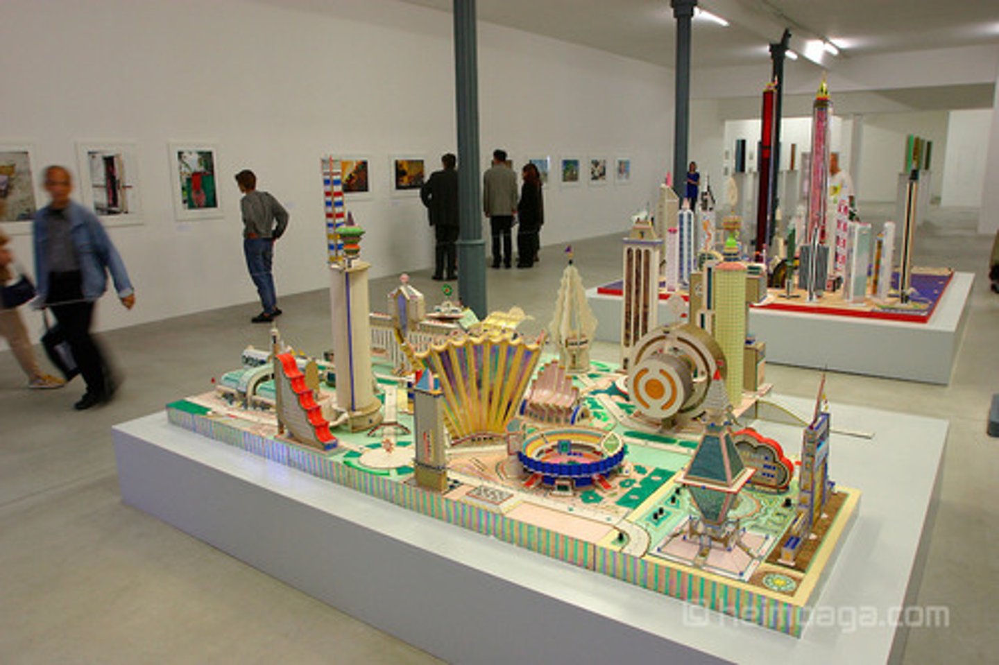 <p>Title: Kimbeville</p><p>Time: 1990s.</p><p>Known for:</p><ul><li><p>Fantastical city models of a utopian vision of African modernity</p></li><li><p>Invites viewers to consider the potential of bringing about such cities into being</p></li></ul><p></p>