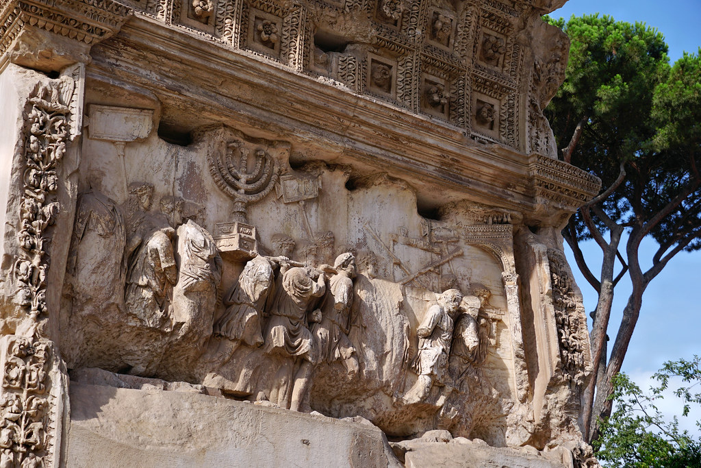 <p>Spoils from the Temple in Jerusalem</p>