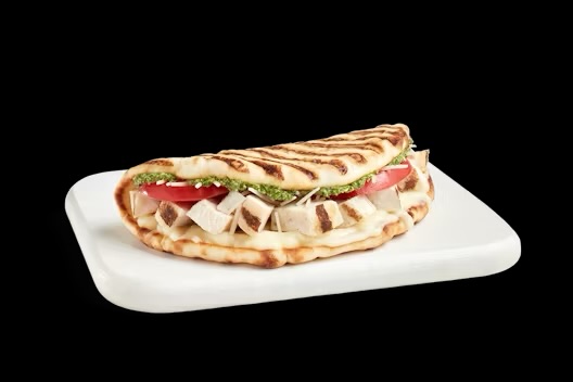 <p>CHICKEN PESTO</p>