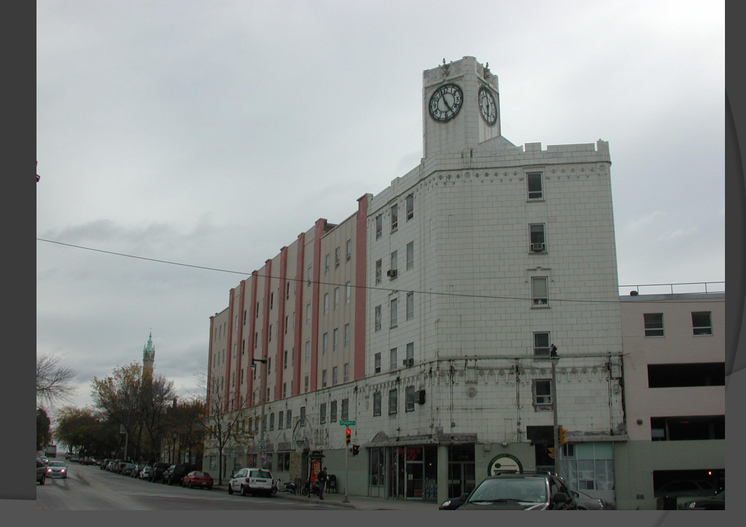 <p>Identify this building</p>