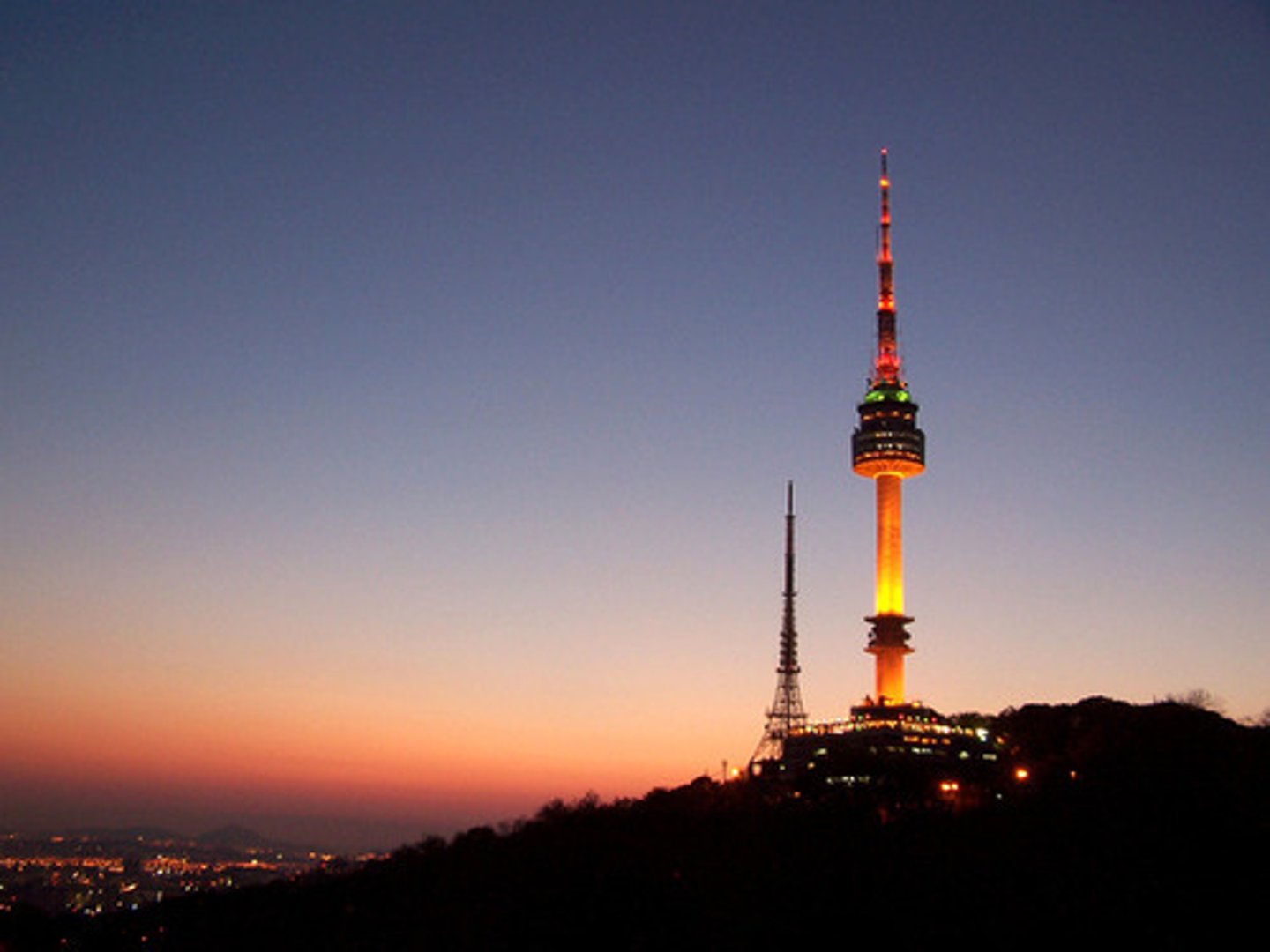 <p>núi Namsan</p>