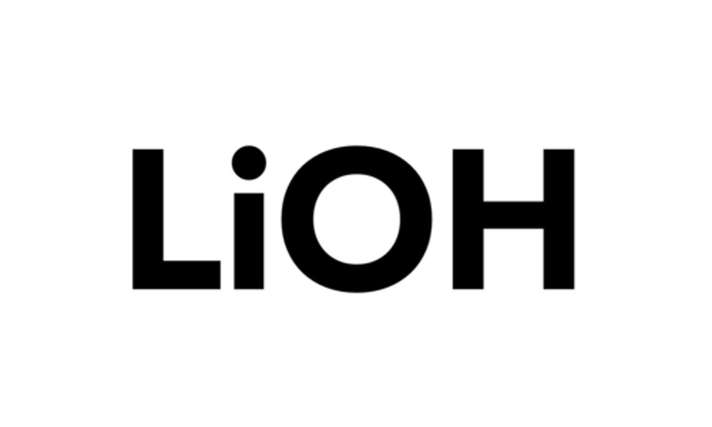 <p>Ionic Compound,Formula is LiOH</p>