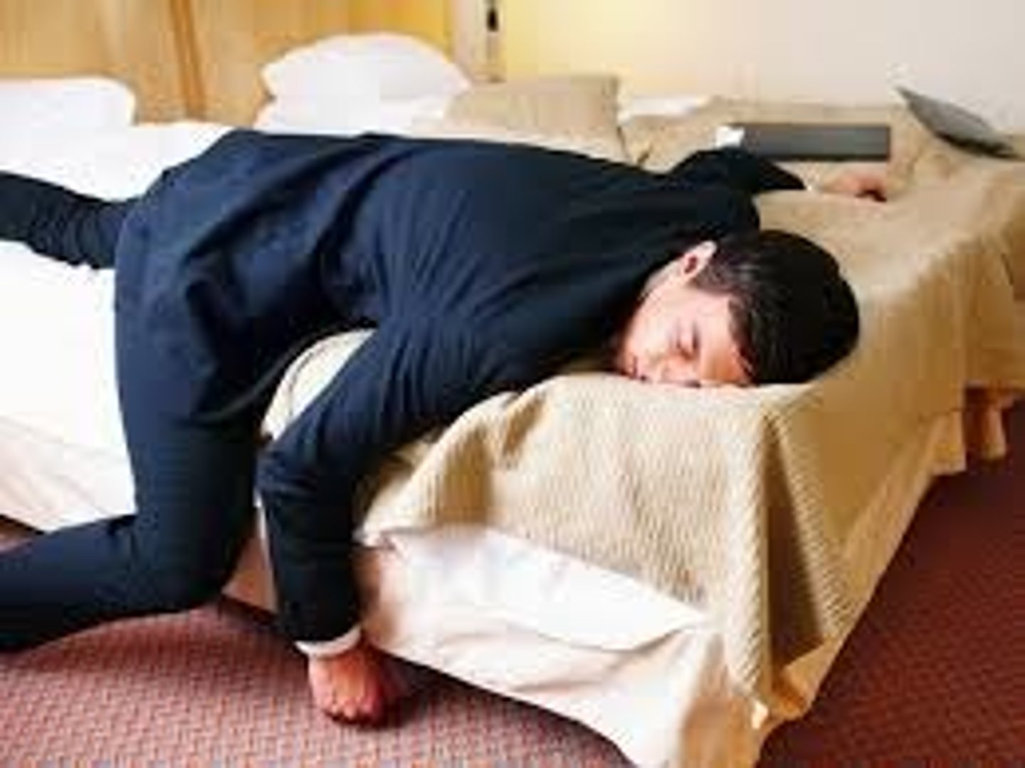 <p>fatigue, tiredness, weariness, exhaustion, languidness, lassitude</p>