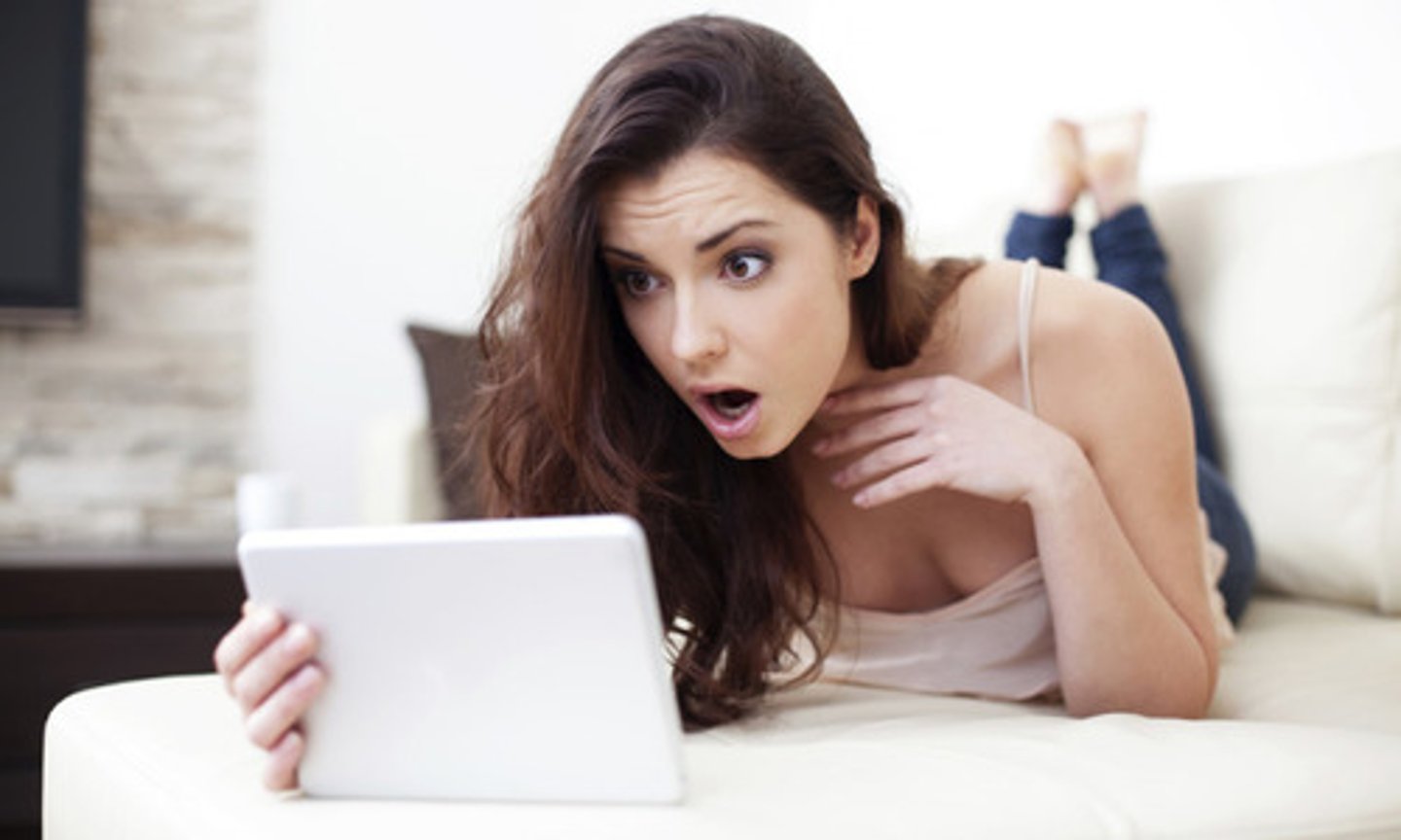 <p>the way in which people react to something or someone</p>