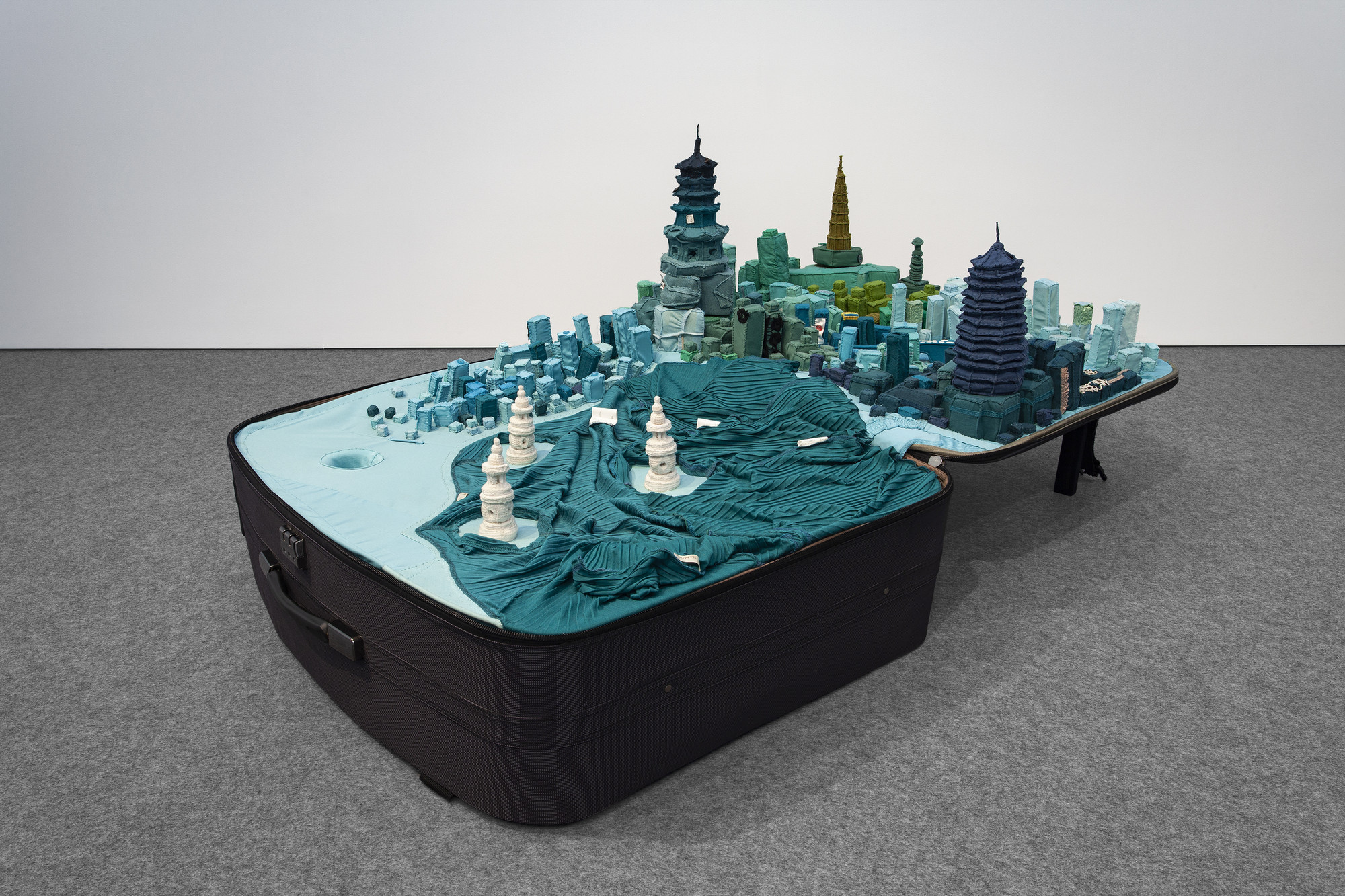 <p>Portable Cities</p>