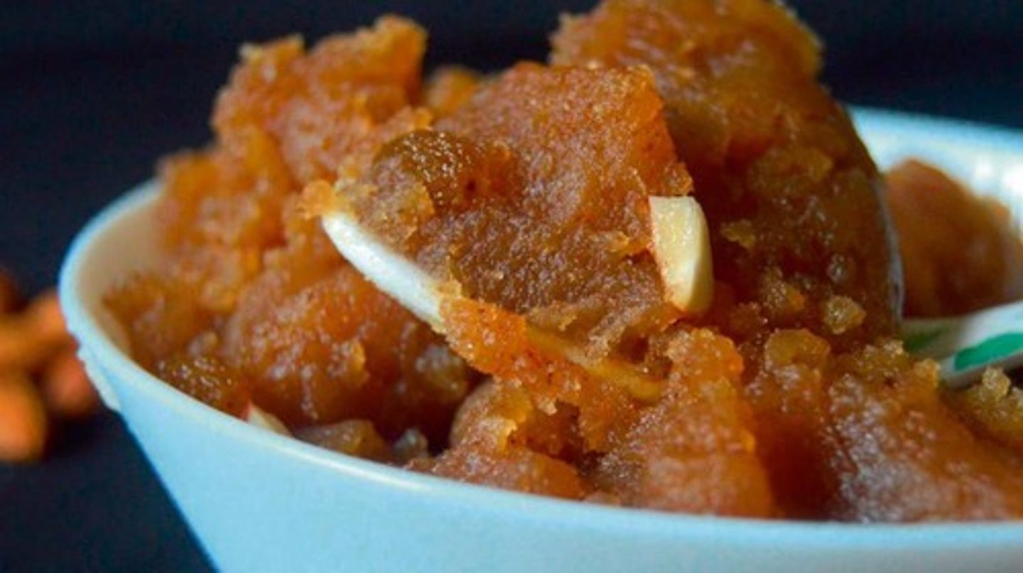 <p>sweet tasting butter, sugar and ghee food which has been blessed. all baptized sikhs have, and is distribute at service</p>
