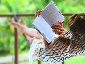 <p>thời gian rảnh rỗi</p>