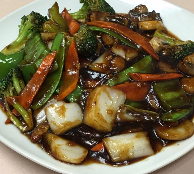 <p><span style="background-color: transparent;"><span>Stir-fried </span></span></p>