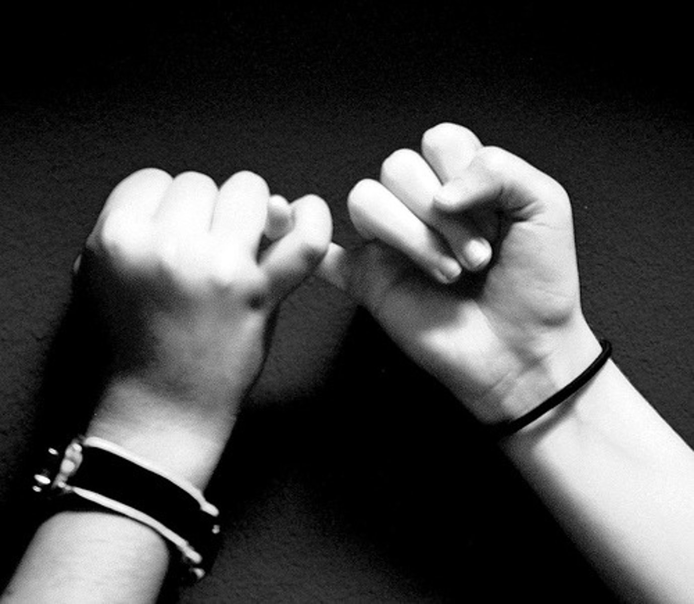 <p>they promised to love each other</p>