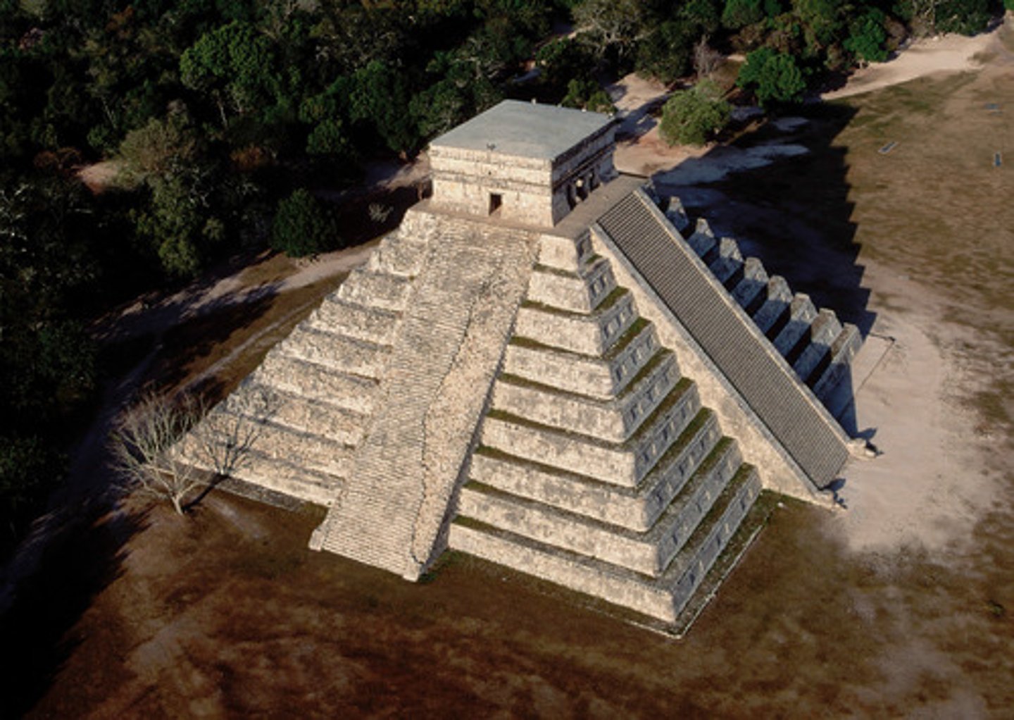 <p>Long revolutionary struggle (1847-1901) of the Maya people of Mexico against European and mestizo intruders.</p>