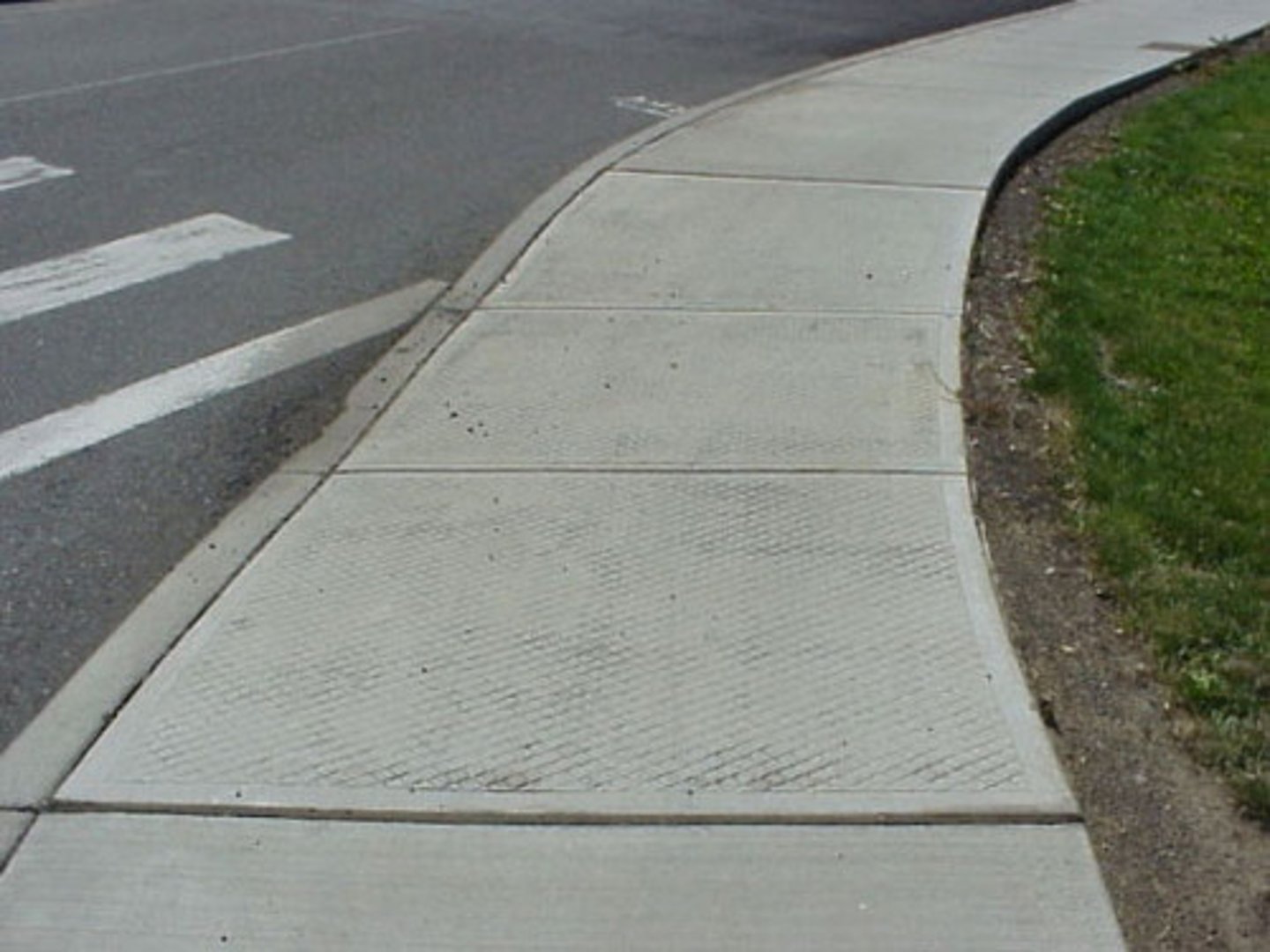 <p>тротуар</p>