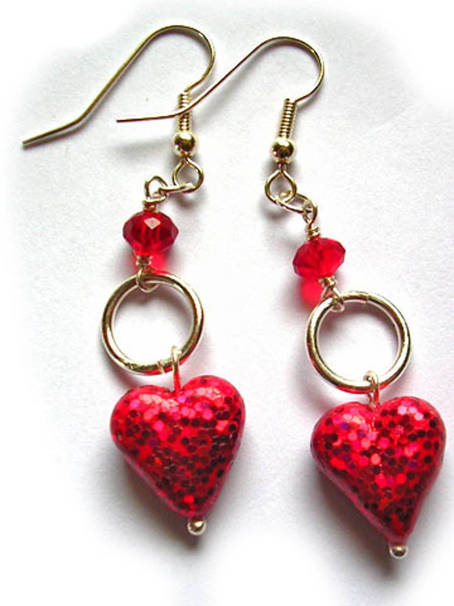 <p>earrings</p>