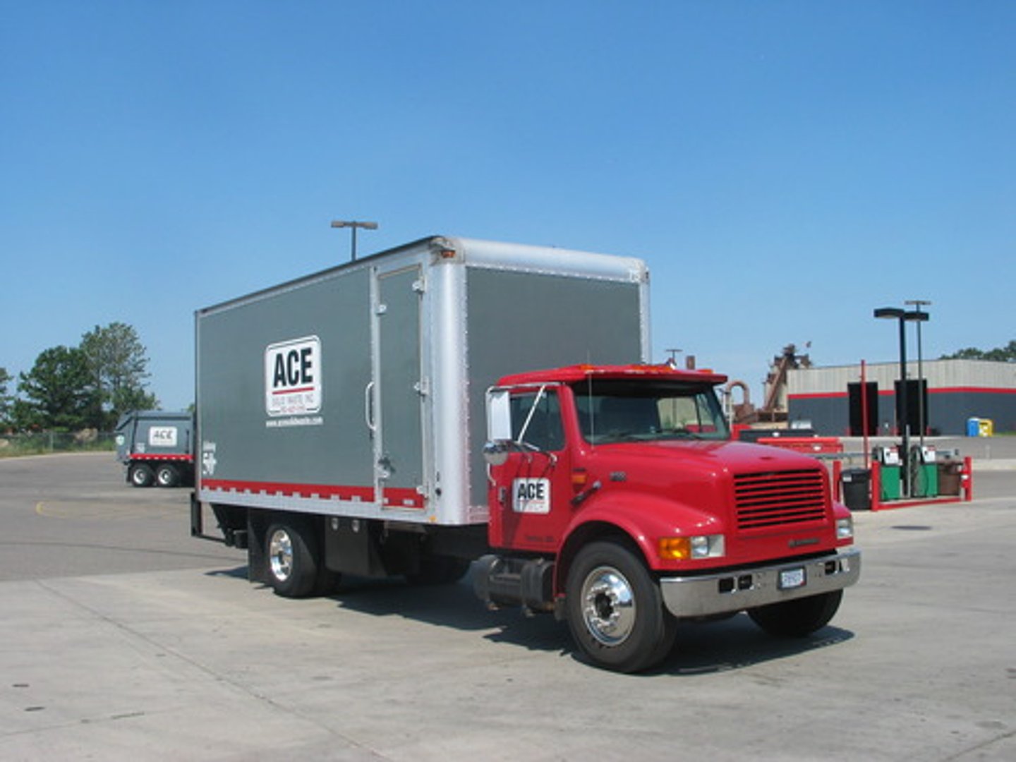 <p>truck</p>