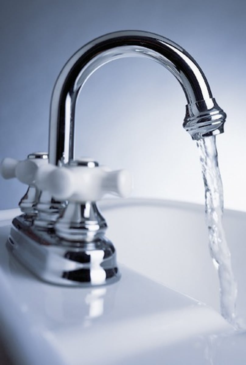 <p>faucet</p>