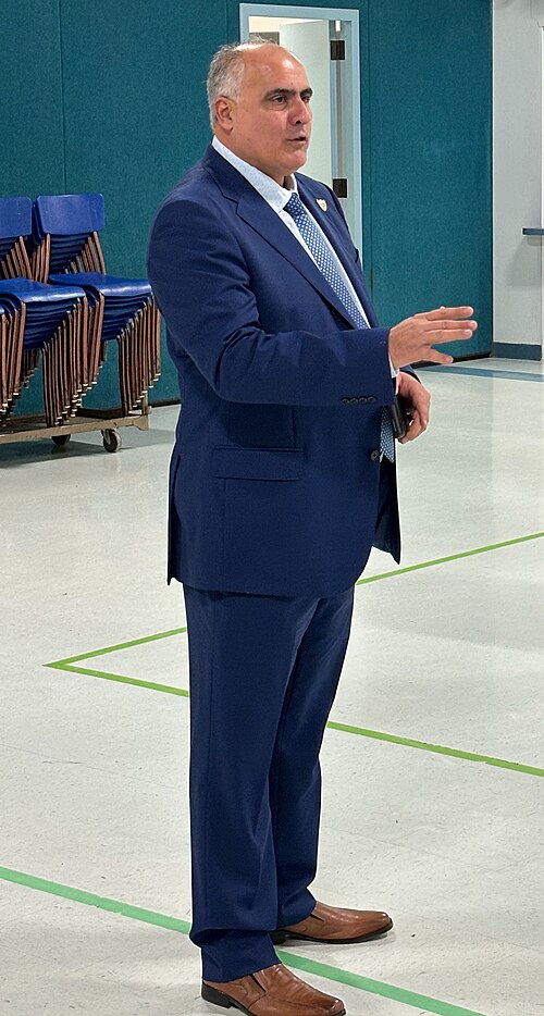 <p>George Darouze</p>