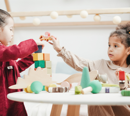 <ul><li><p>Quality of food consumed is more important than quantity—primary teeth are present at this stage.</p></li><li><p>Continue to build and reinforce healthy eating habits.</p></li><li><p>Parents should maintain positivity, patience, and offer choices to encourage healthy eating.</p></li><li><p>Avoid substituting unhealthy foods if the child is not eating as much as expected.</p></li><li><p>Obesity is a concern in this age group—according to the National Health and Nutrition Examination Survey, 13.9% of 2- to 5-year-olds are obese.</p></li></ul><p></p>