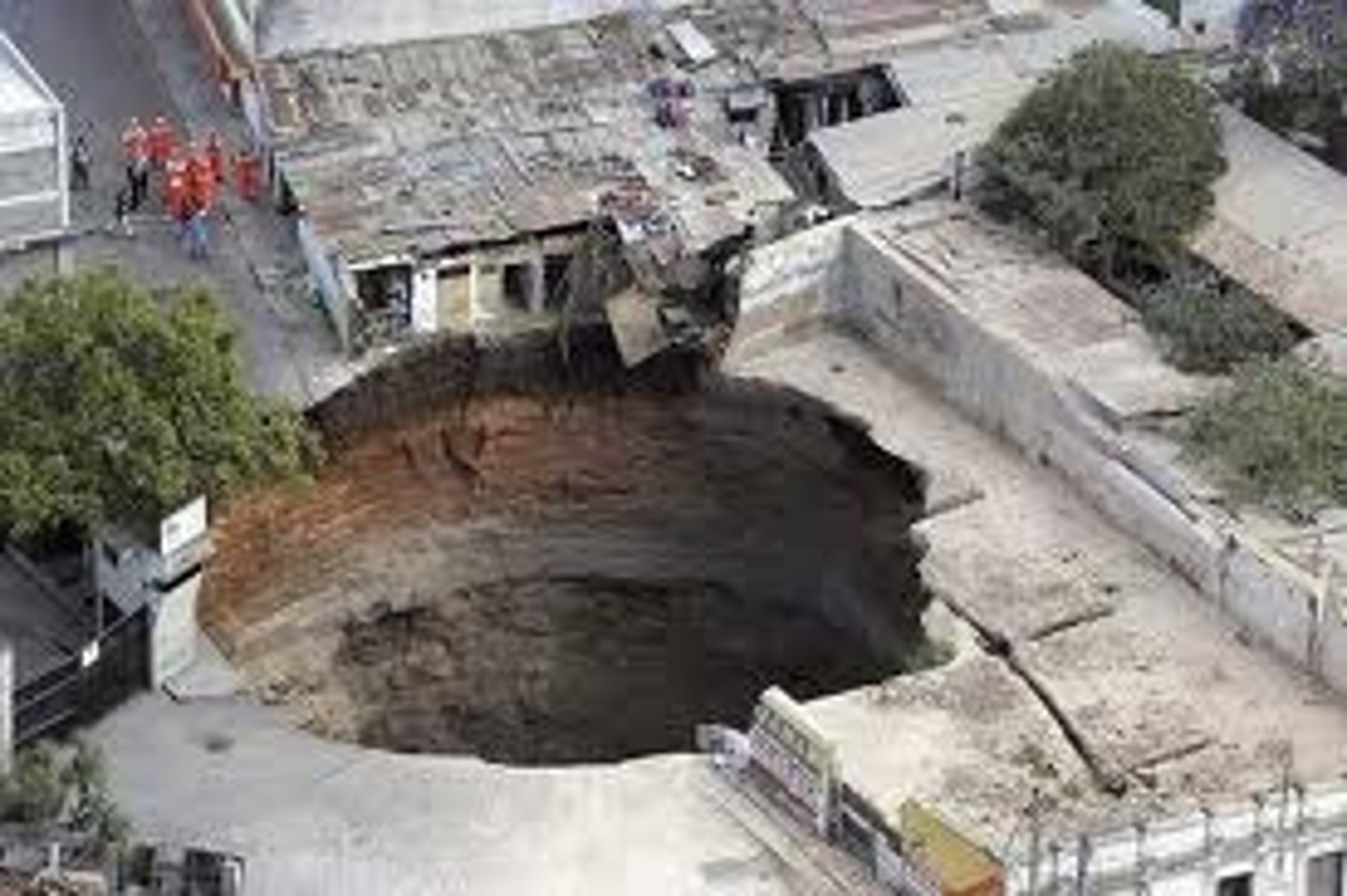 <p>hole</p>