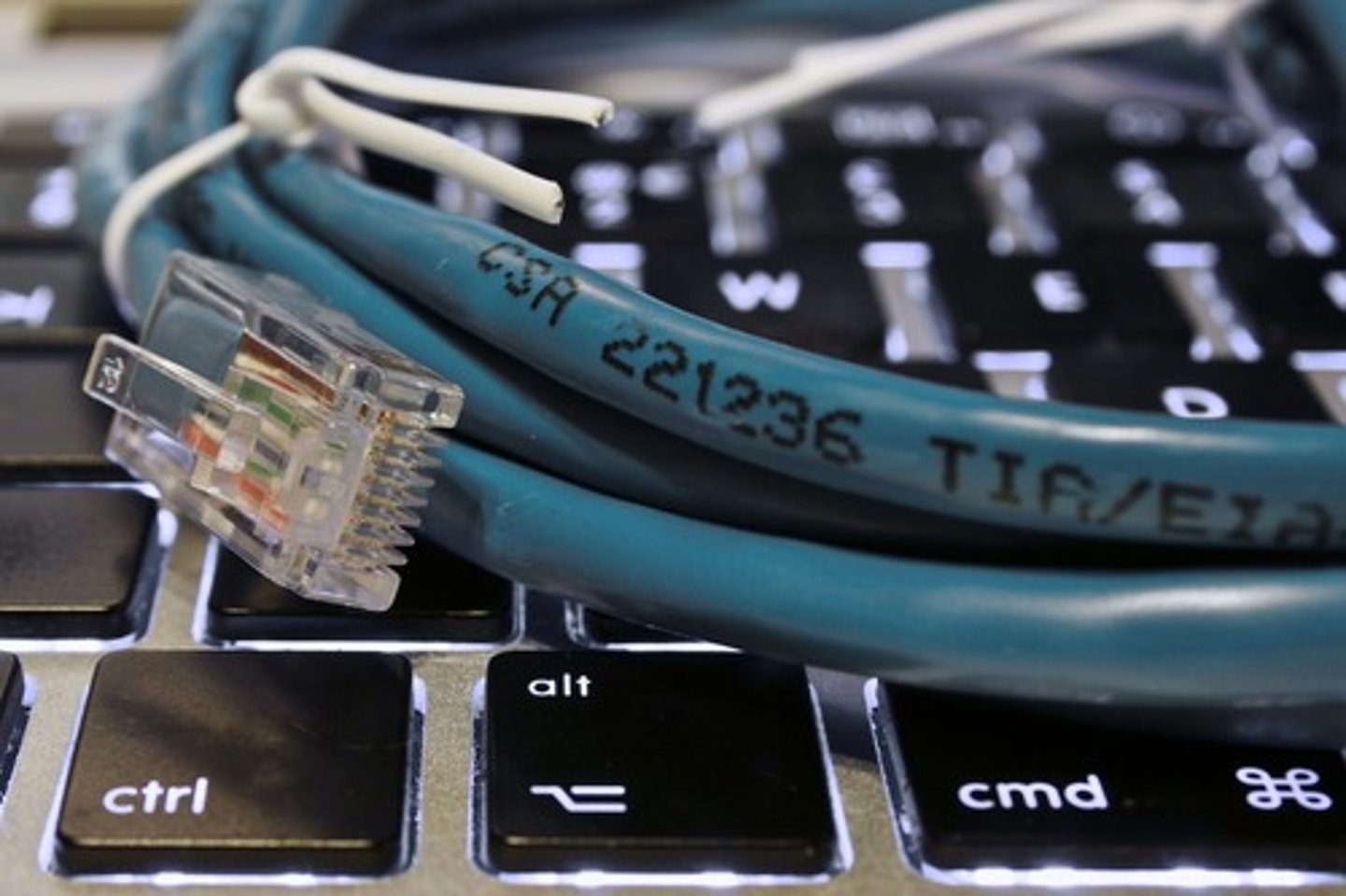 <p>a system for connecting a number of computer systems to form a local area network, with protocols to control the passing of information and to avoid simultaneous transmission by two or more systems.</p>