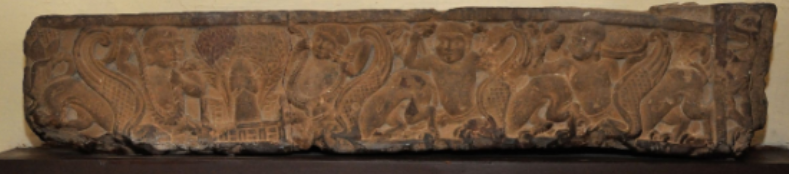 <p>What is this sculpture called?</p>