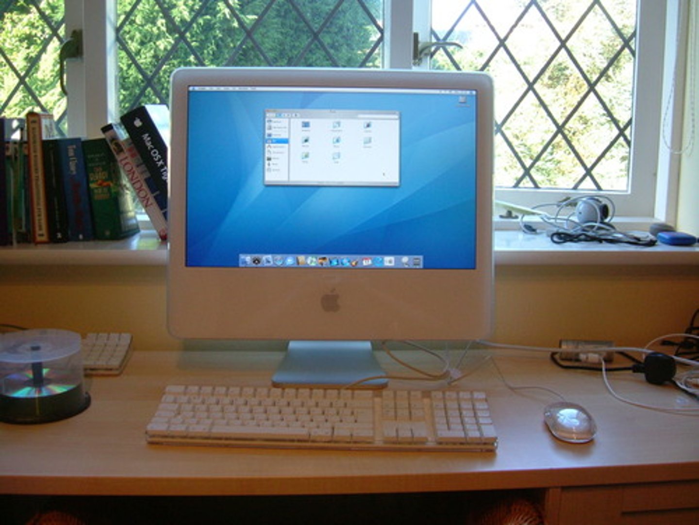 <p>computer</p>