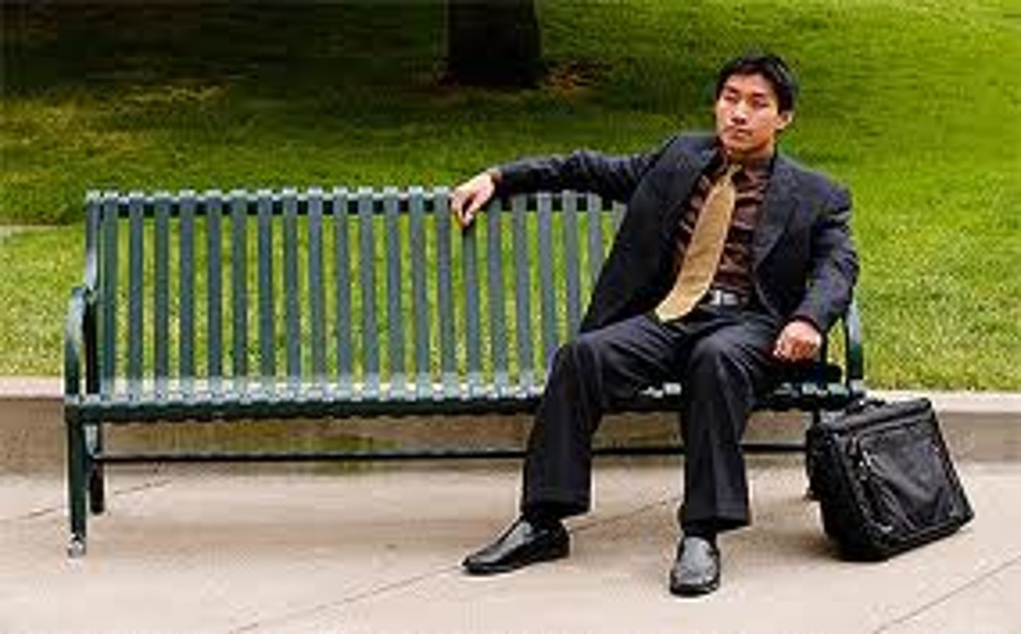 <p>to stand someone up</p>