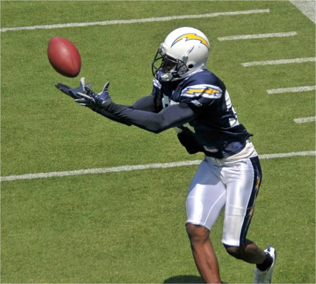 <p>catch caught caught</p>