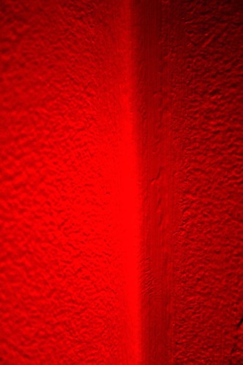 <p>hóng</p><p>[adj] red</p>