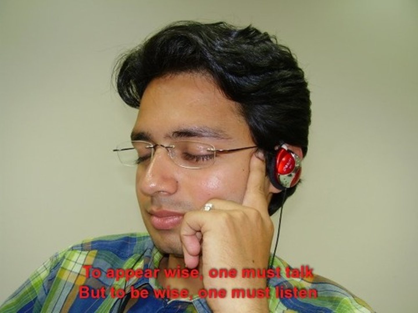 <p>to listen to</p>