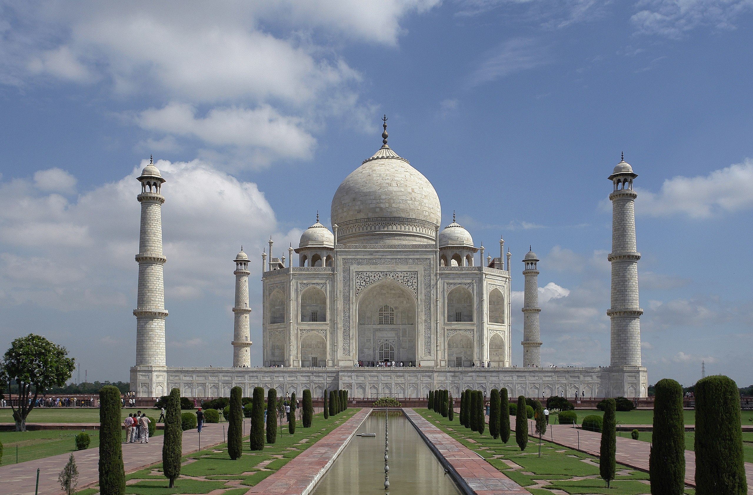 <p>Aerial view of the Taj Mahal entrance gateway, garden, tomb, and river</p>