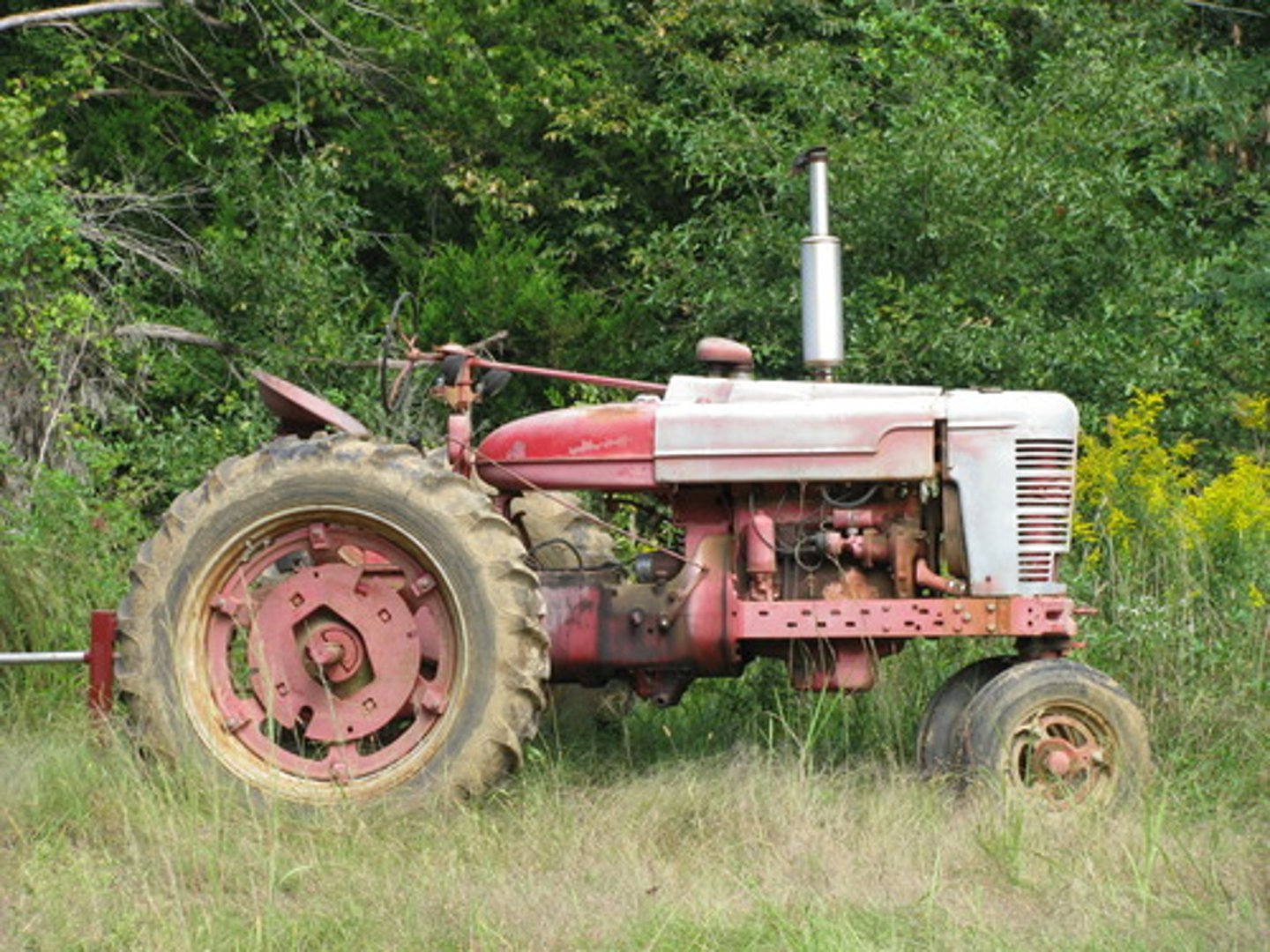 <p>tractor</p>