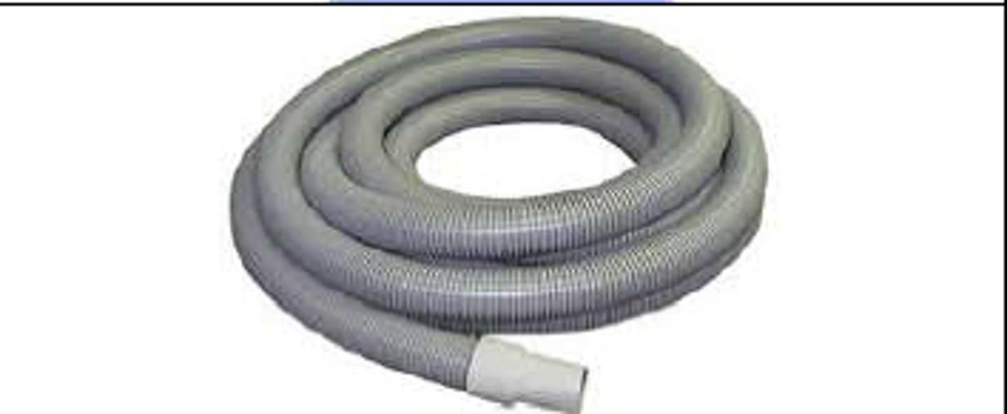 <p>Used to vacuum the pool</p>