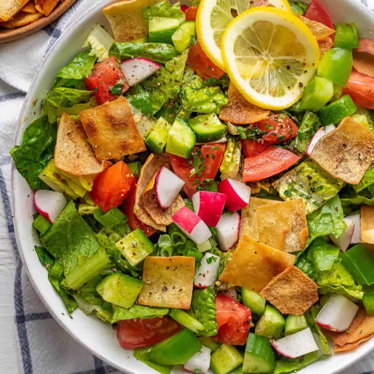 <p>fattoush </p>