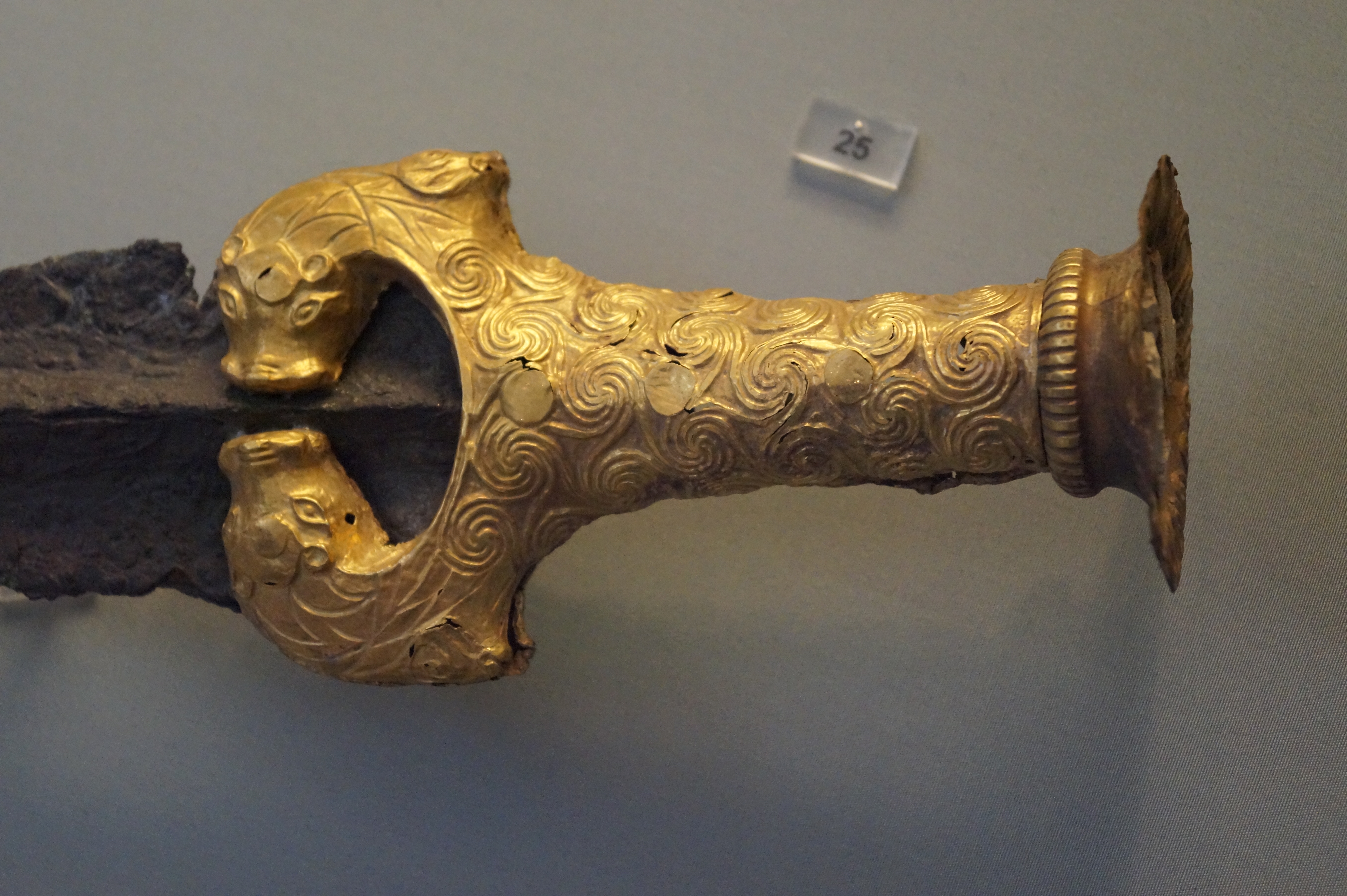 <p><strong><u>Date</u></strong> : 16th century BC</p><p></p><p><strong><u>Location</u></strong> : Grave Circle B, Mycenae</p><p></p><p><strong><u>Material</u></strong> : Gold ( handle ) and bronze ( blade )</p><p></p><p><strong><u>Significance</u></strong> :</p><ul><li><p><strong>status/power symbol</strong> - <strong>decorative</strong> vs <strong>useful</strong></p></li><li><p>evidence of <strong>battle</strong>, <strong>weapons</strong></p></li><li><p>evidence of <strong>craftsmanship</strong> - ( <strong>repousse</strong> used on the handle )</p></li></ul><p></p>