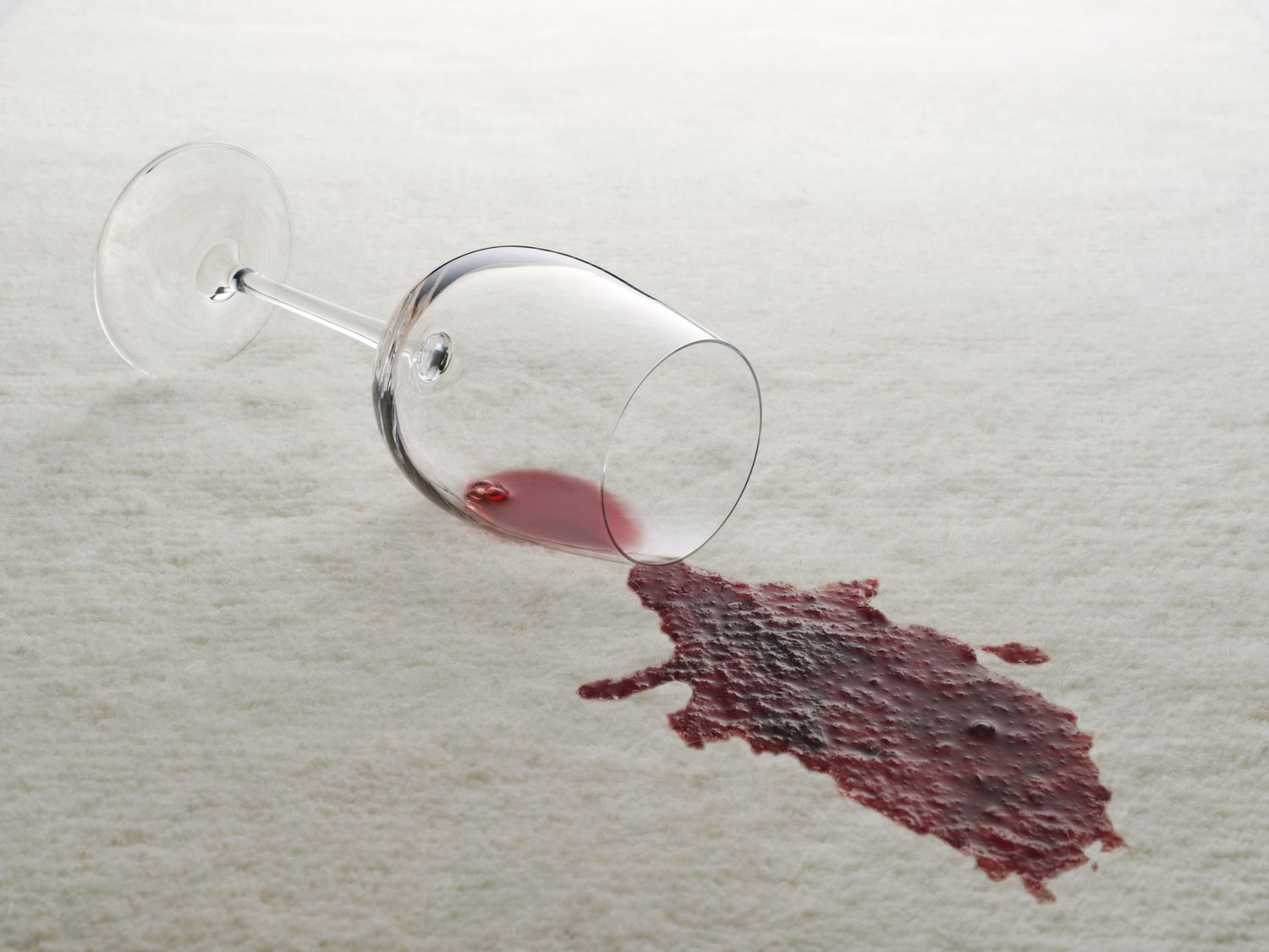 <p>(verb)</p><p>smear so as to make dirty or stained</p><p>Word Associations: Tarnish, Taint</p>