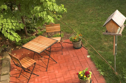 <p>patio; yard</p>